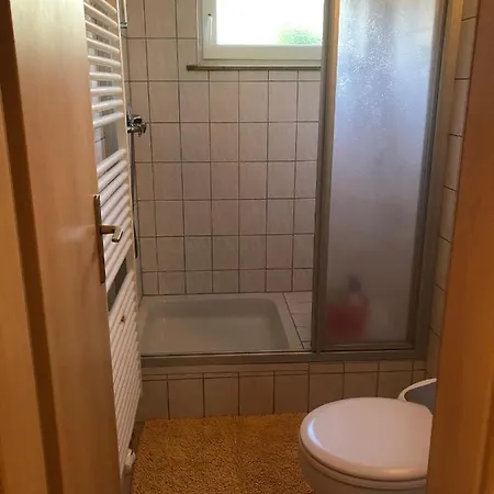 Ferienhaus Am Sonnenhang * ハウツェンベルク