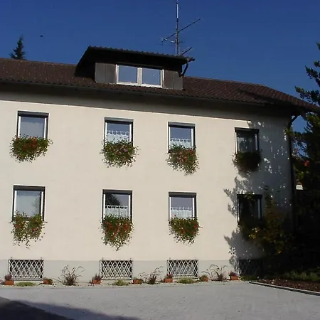 別荘 Ferienhaus Am Sonnenhang ハウツェンベルク